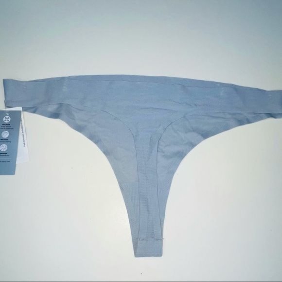 Ideology Women's Sport Mesh Thong - Picture 3 of 8